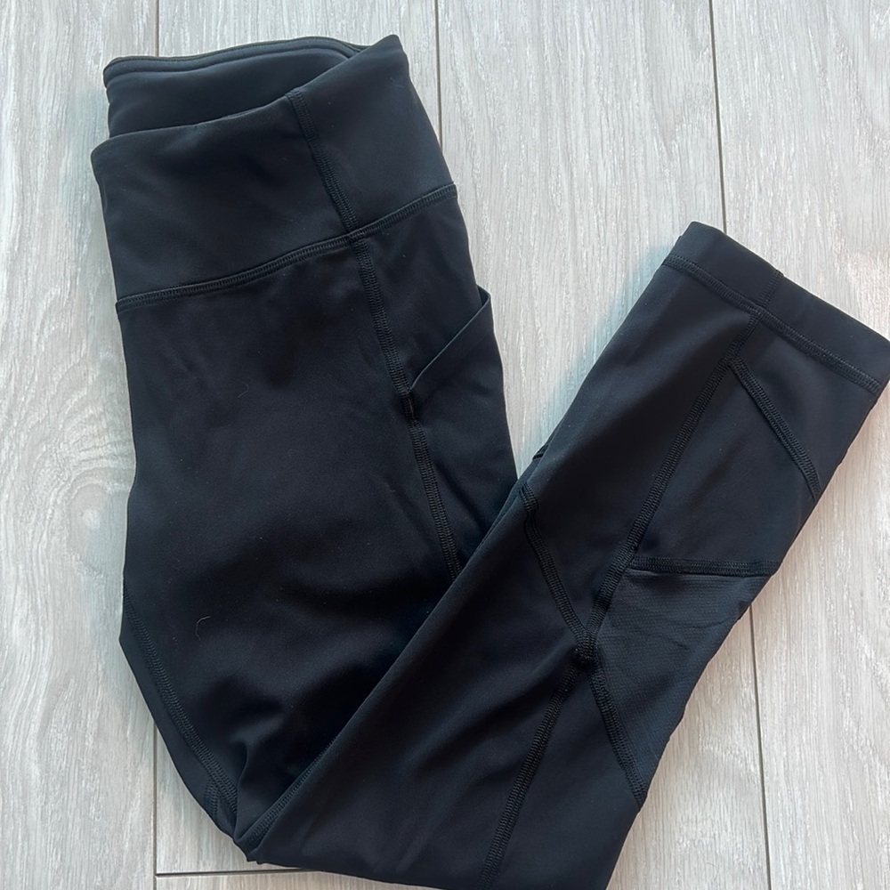 Lululemon Black Capri Leggings
